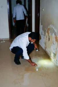 أضرار إهمال مشكلة التسربات المائية لفترات طويلة